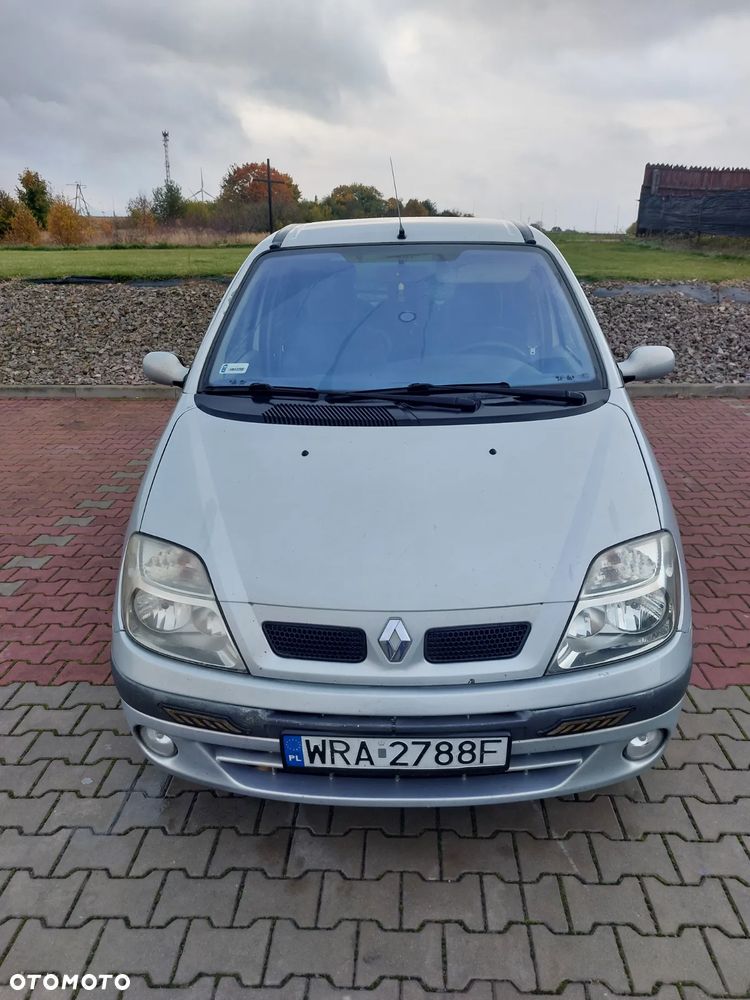 Renault Scenic - 2