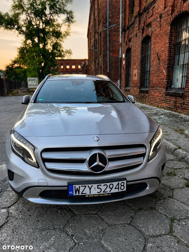 Mercedes-Benz GLA 220 CDI - 1