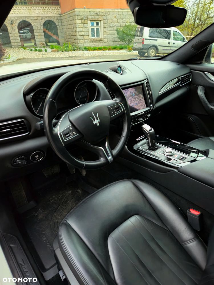 Maserati Levante - 20