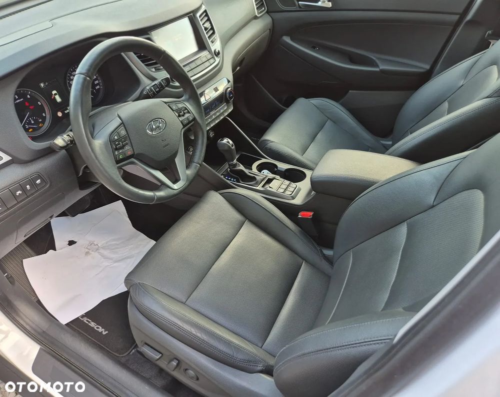 Hyundai Tucson 1.7 CRDI BlueDrive Premium 2WD DCT - 10