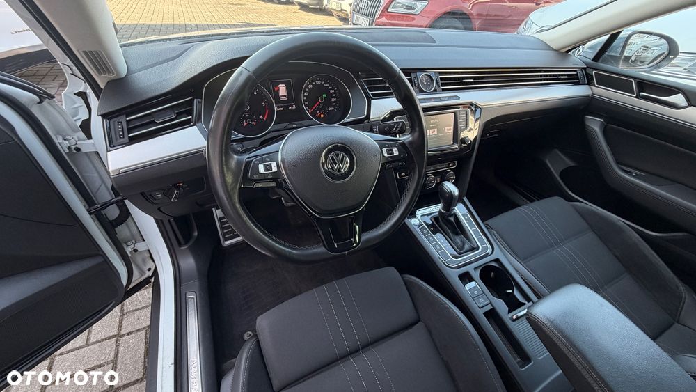 Volkswagen Passat Alltrack 2.0 TDI SCR 4Motion DSG - 6