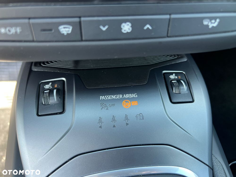 Toyota Avensis Touring Sports 1.8 Edition-S - 21