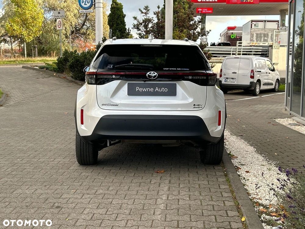 Toyota Yaris Cross Hybrid 1.5 Style AWD - 4