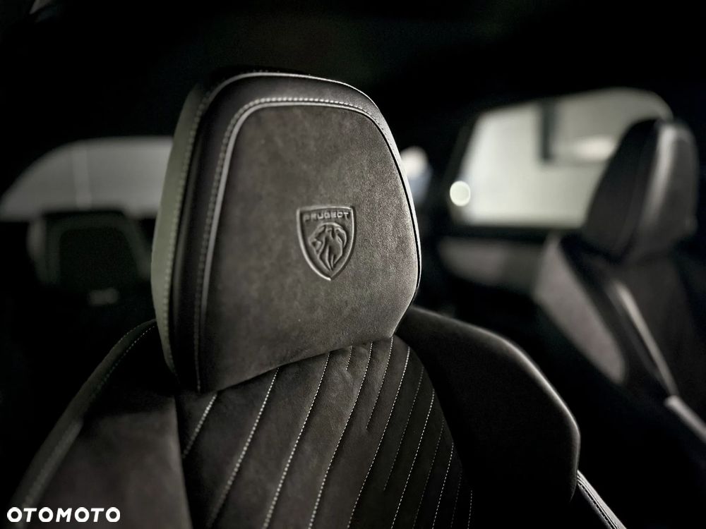 Peugeot 3008 1.2 PureTech mHEV GT E-DCS6 - 31