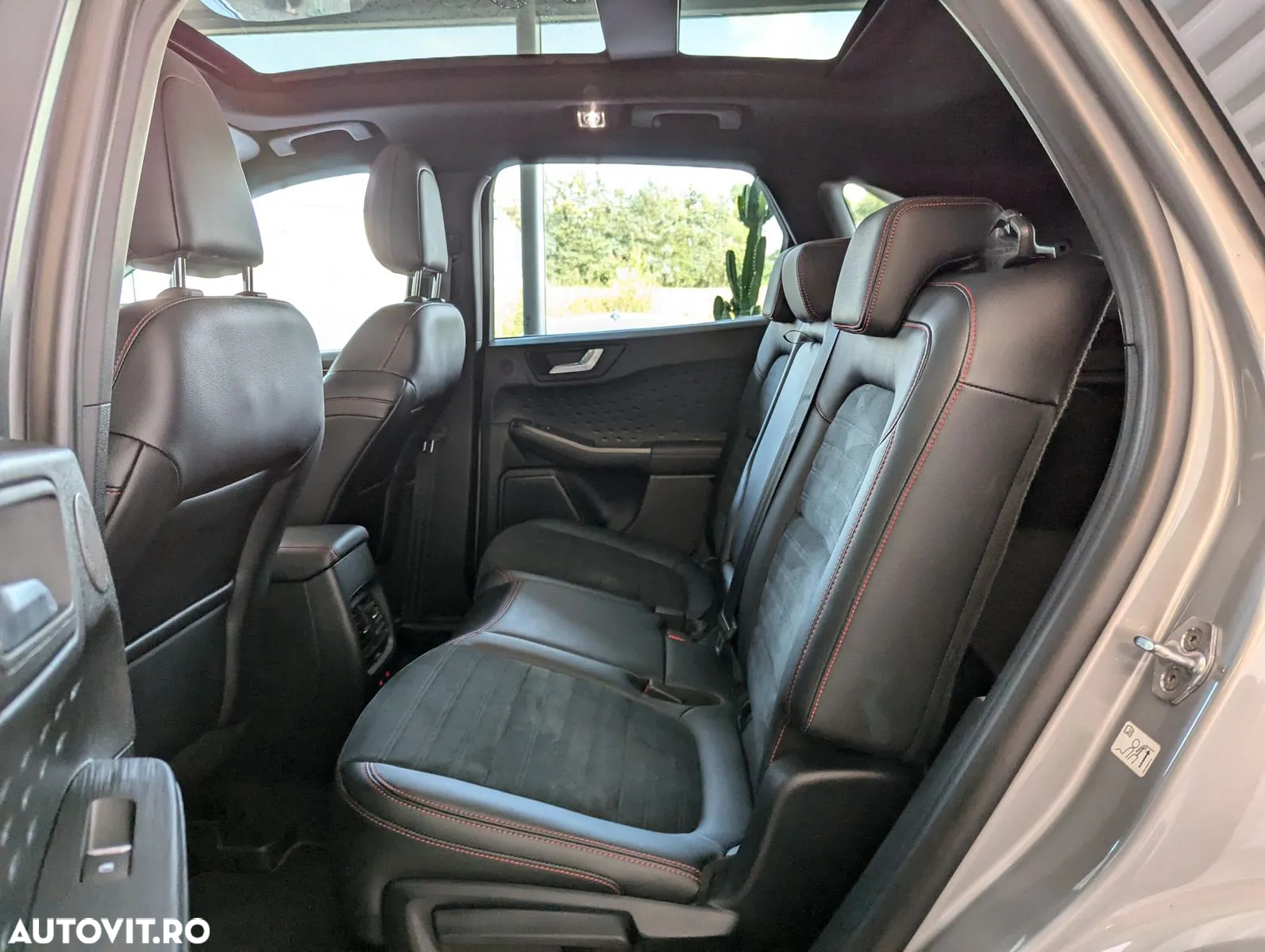 Ford Kuga 2.5 Duratec PHEV ST Line X Graphite Tech - 16