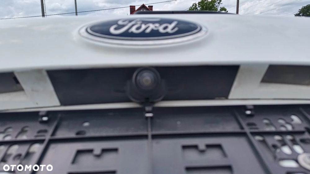 Ford Kuga 2.0 TDCi 4x4 ST-Line - 11