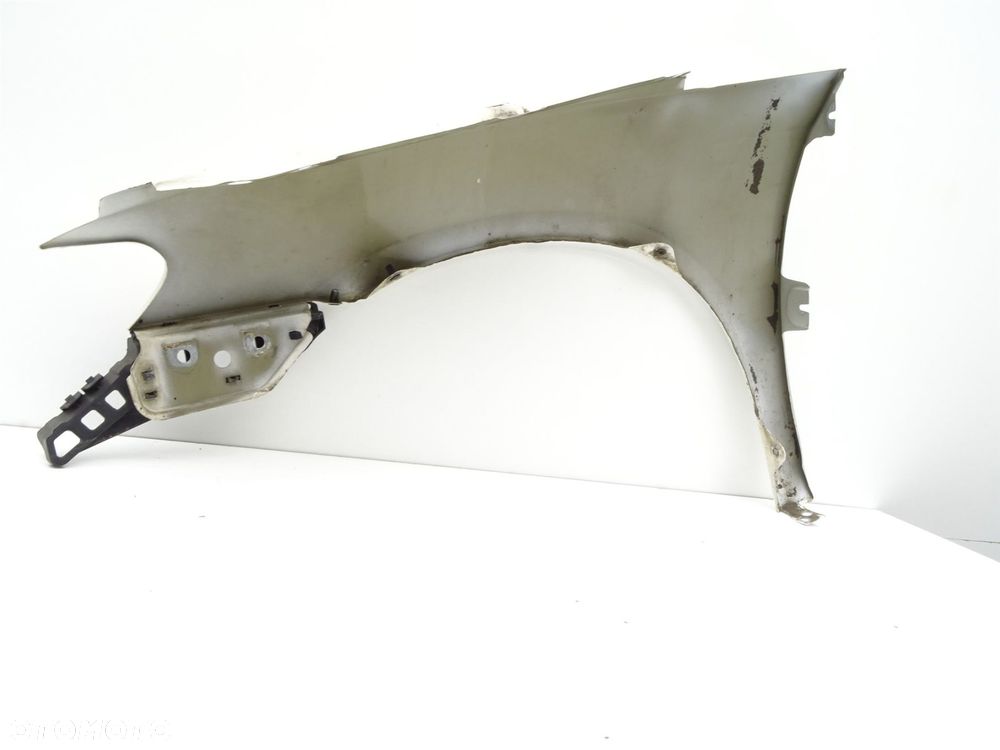 Błotnik prawy przód przedni prawa lb9a 1k88211 vw scirocco iii 1k8 - 12