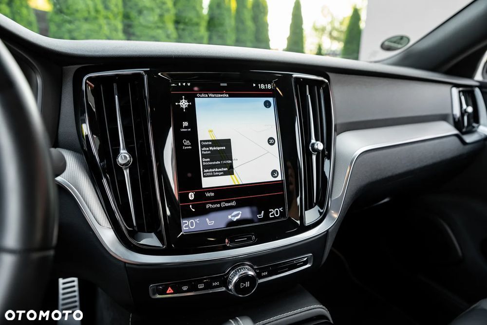 Volvo S60 T8 Recharge AWD Geartronic RDesign - 36