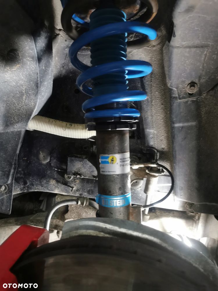 BMW Seria 3 335i - 24