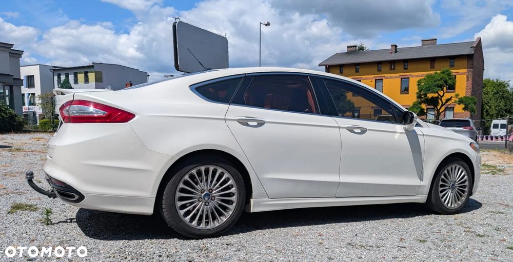 Ford Fusion 2.0 EcoBoost Titanium - 5
