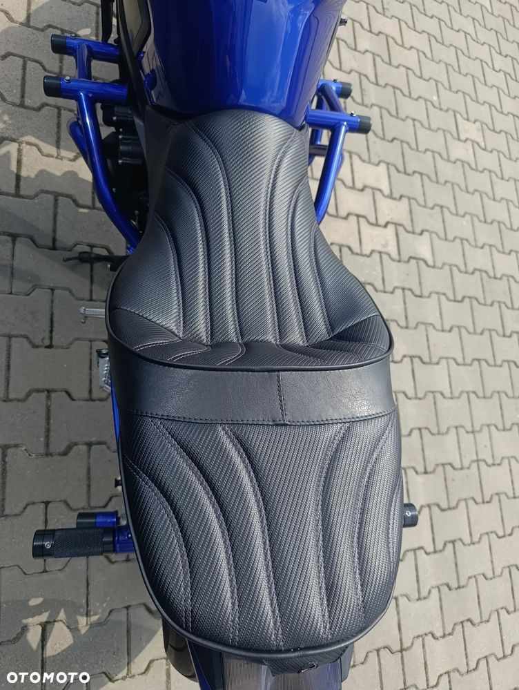 Yamaha MT - 16