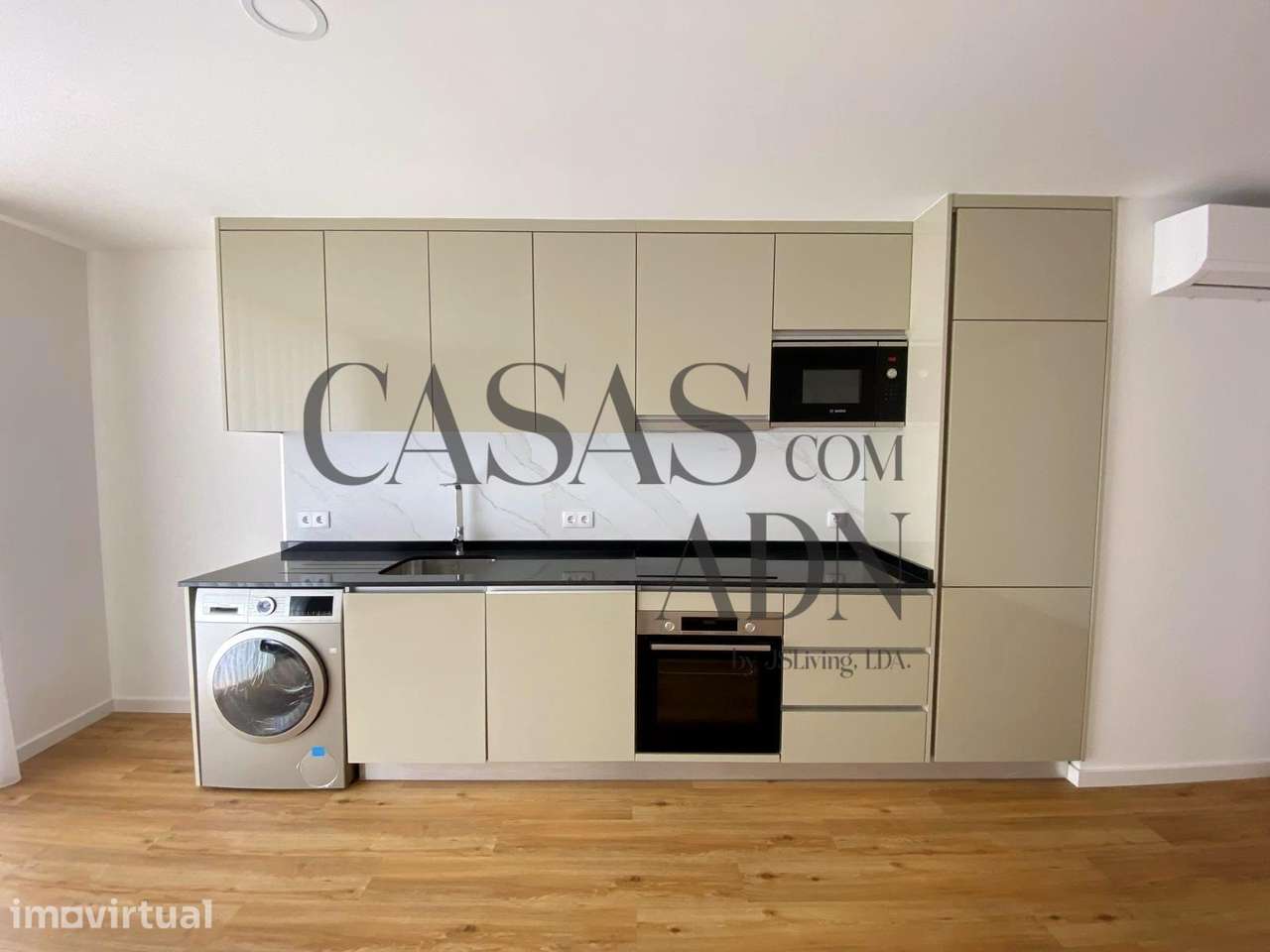 Apartamento T1 no centro histórico de Aveiro - Grande imagem: 2/19