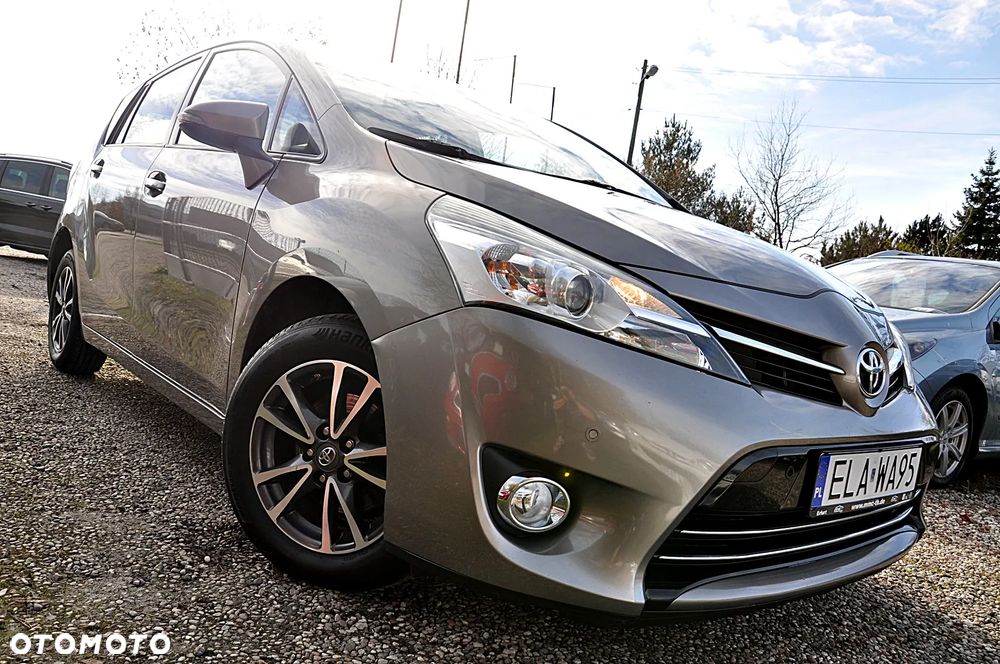 Toyota Verso 1.8 Prestige - 6