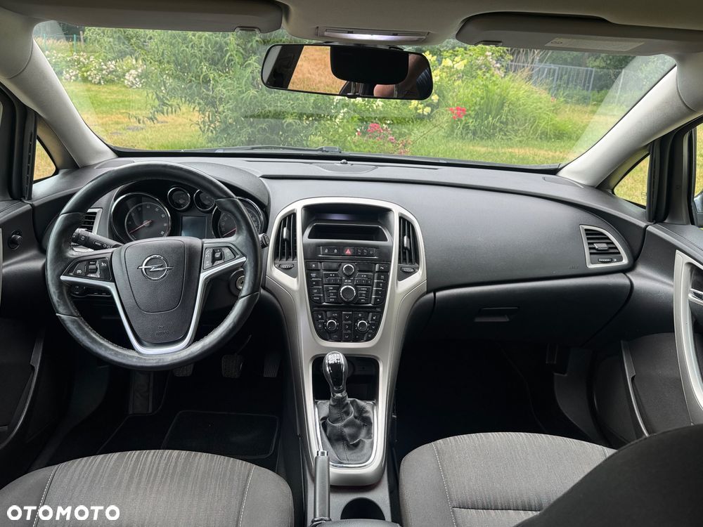 Opel Astra 1.4 Turbo - 5