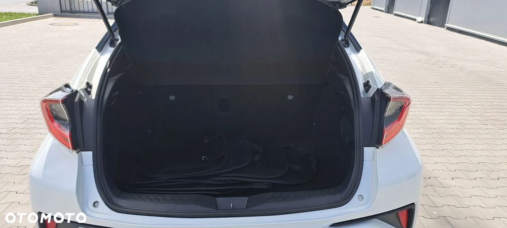 Toyota C-HR - 13