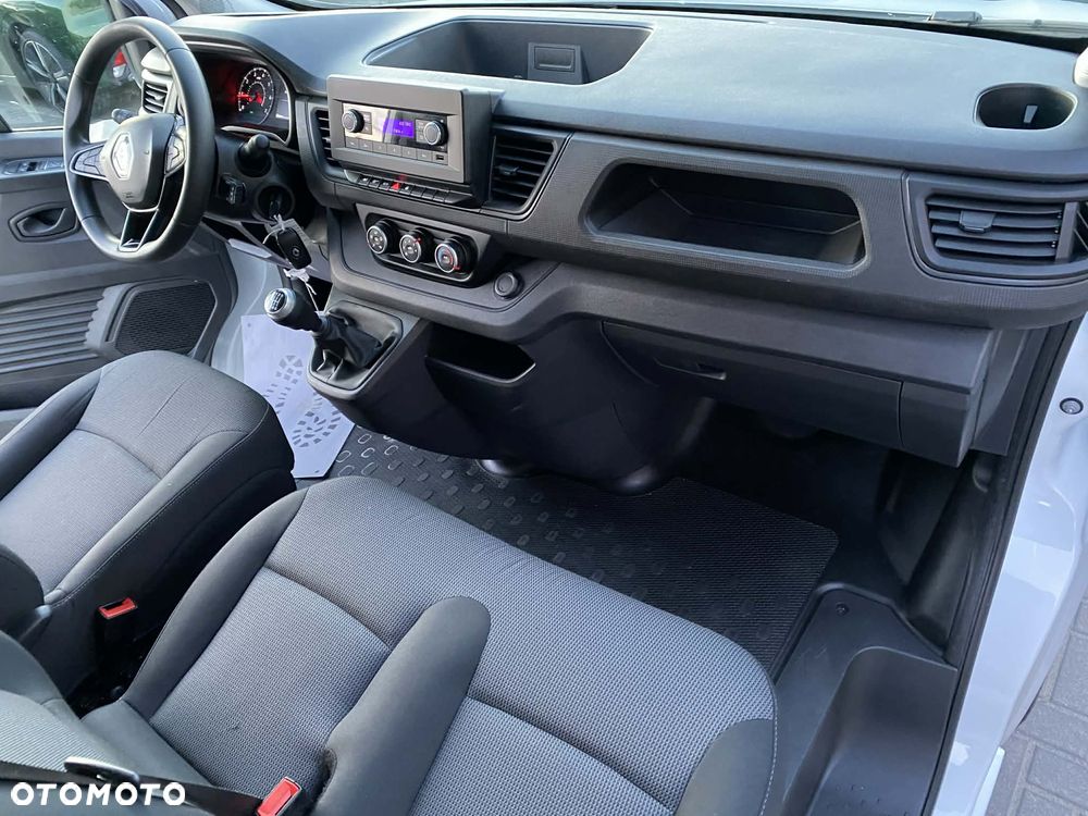 Renault TRAFIC * 2023 * Tylko 46.000km ! * 2.0 BlueDCI 130KM * LONG - 14