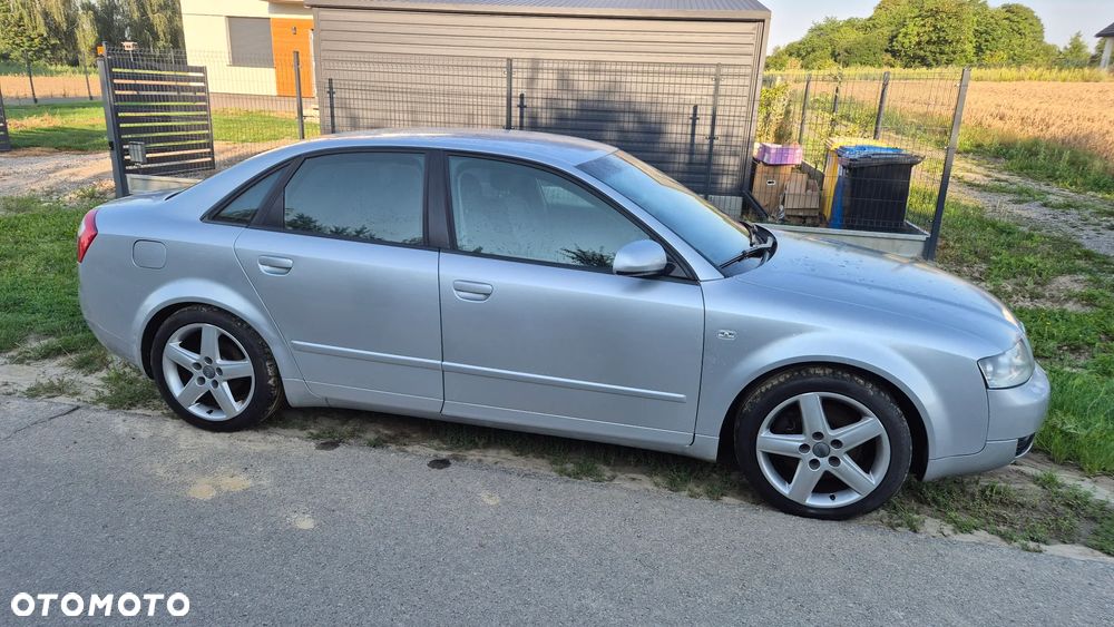 Audi A4 Limousine 1.8T - 3