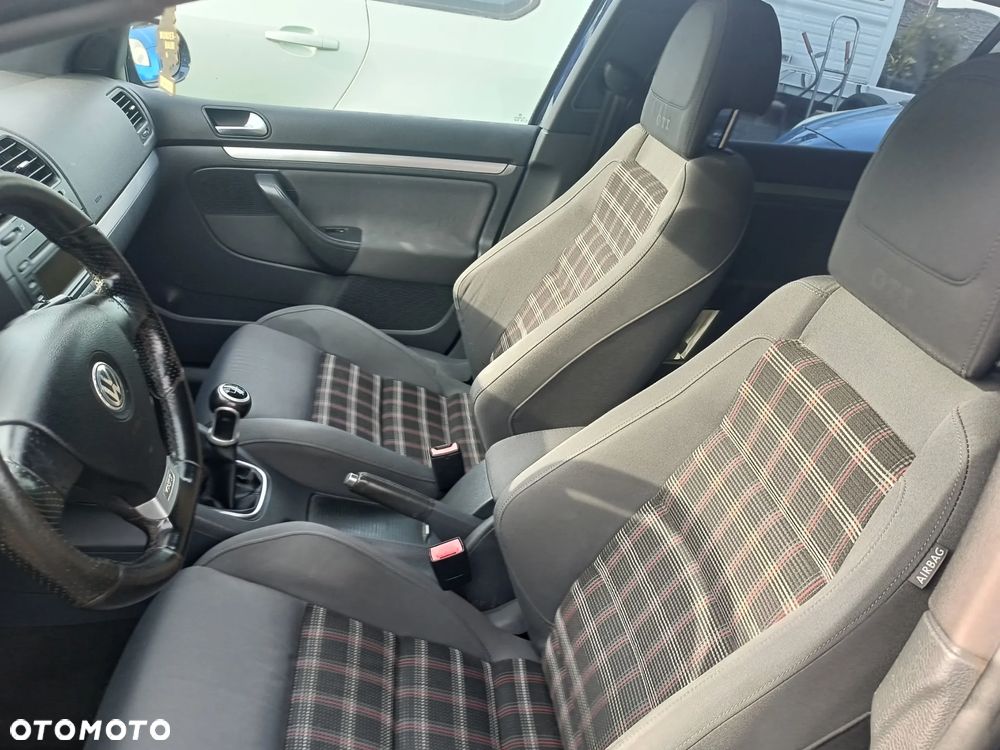Volkswagen Golf 2.0 GTI - 19