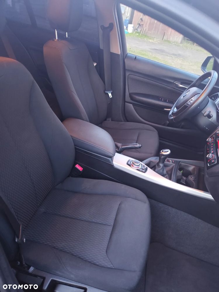 BMW Seria 1 116i Edition Metropolitan - 12