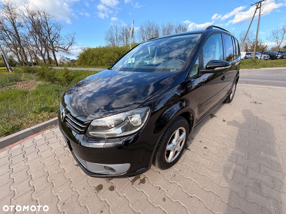 Volkswagen Touran - 1