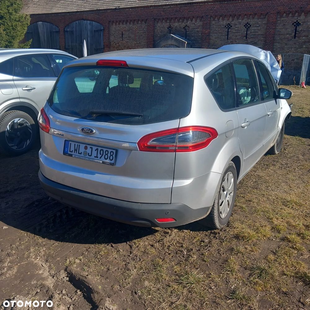 Ford S-Max 2.0 TDCi DPF Trend - 8