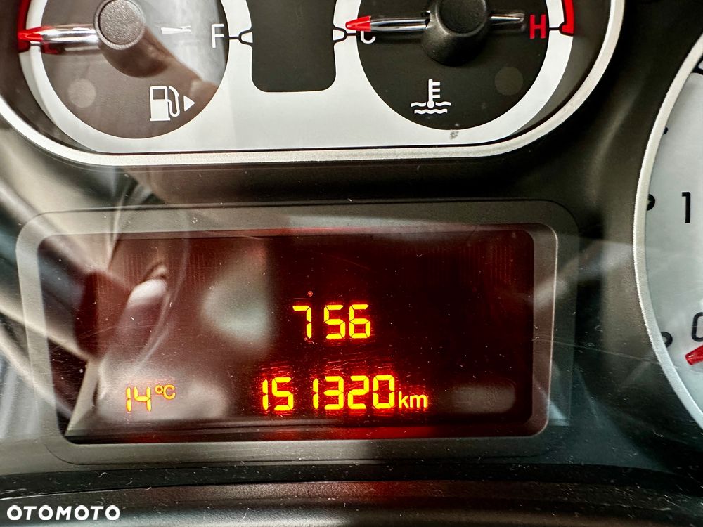 Fiat 500L Cross 1.4 16V - 15