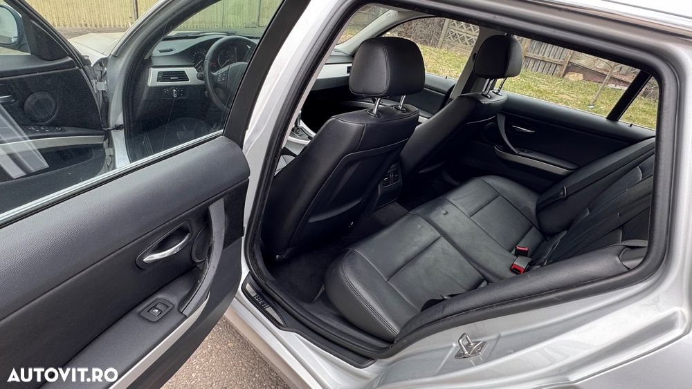 BMW Seria 3 318d DPF Aut. Edition Sport - 7