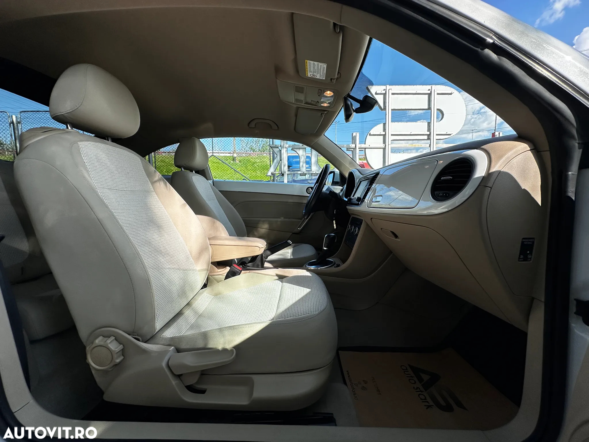 Volkswagen Beetle 1.6 TDI DSG7 Design - 19