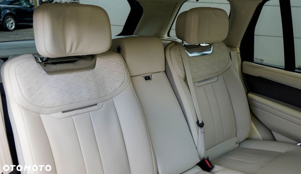 Land Rover Range Rover - 38