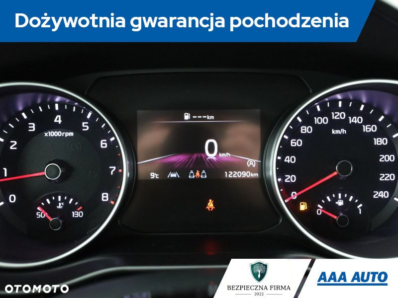 Kia Ceed - 9