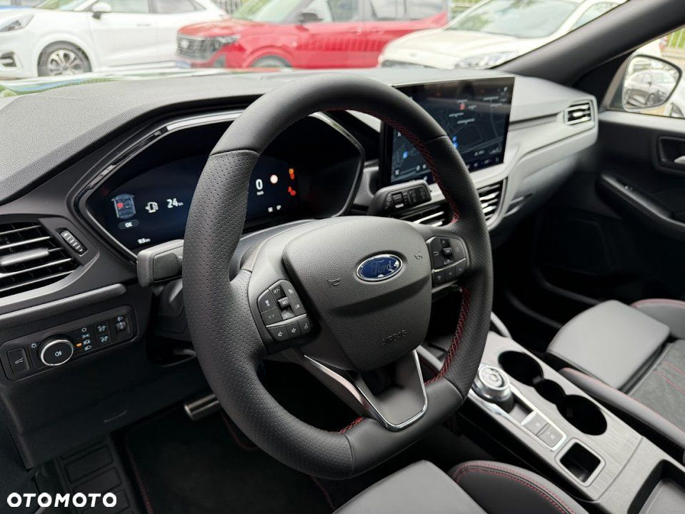 Ford Kuga - 11