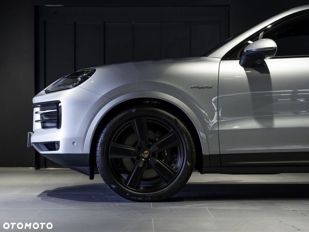 Porsche Cayenne E-Hybrid PHEV - 9