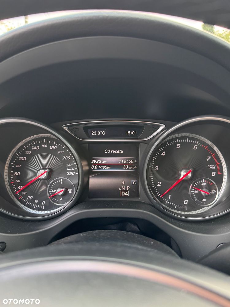 Mercedes-Benz CLA - 17