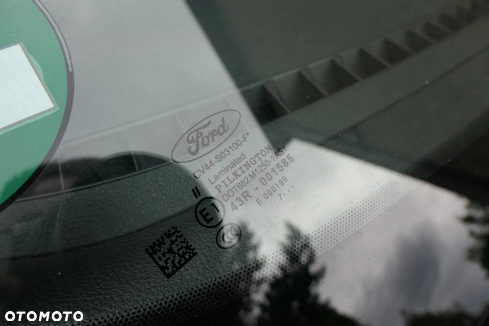 Ford Kuga 1.5 EcoBoost 2x4 ST-Line - 36