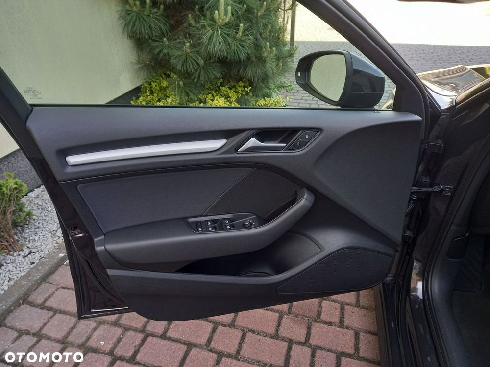 Audi A3 Sportback 1.6 TDI(clean diesel) Ambition - 30