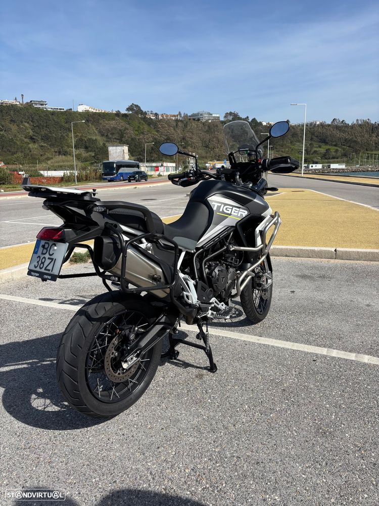 Triumph Tiger - 5