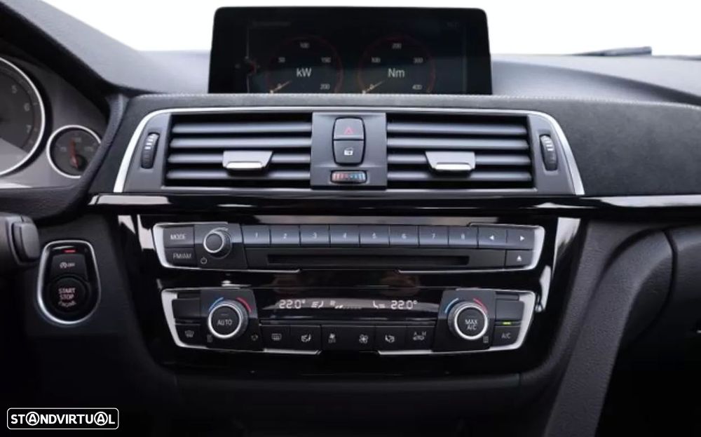 BMW 330 i Aut. M Sport - 12