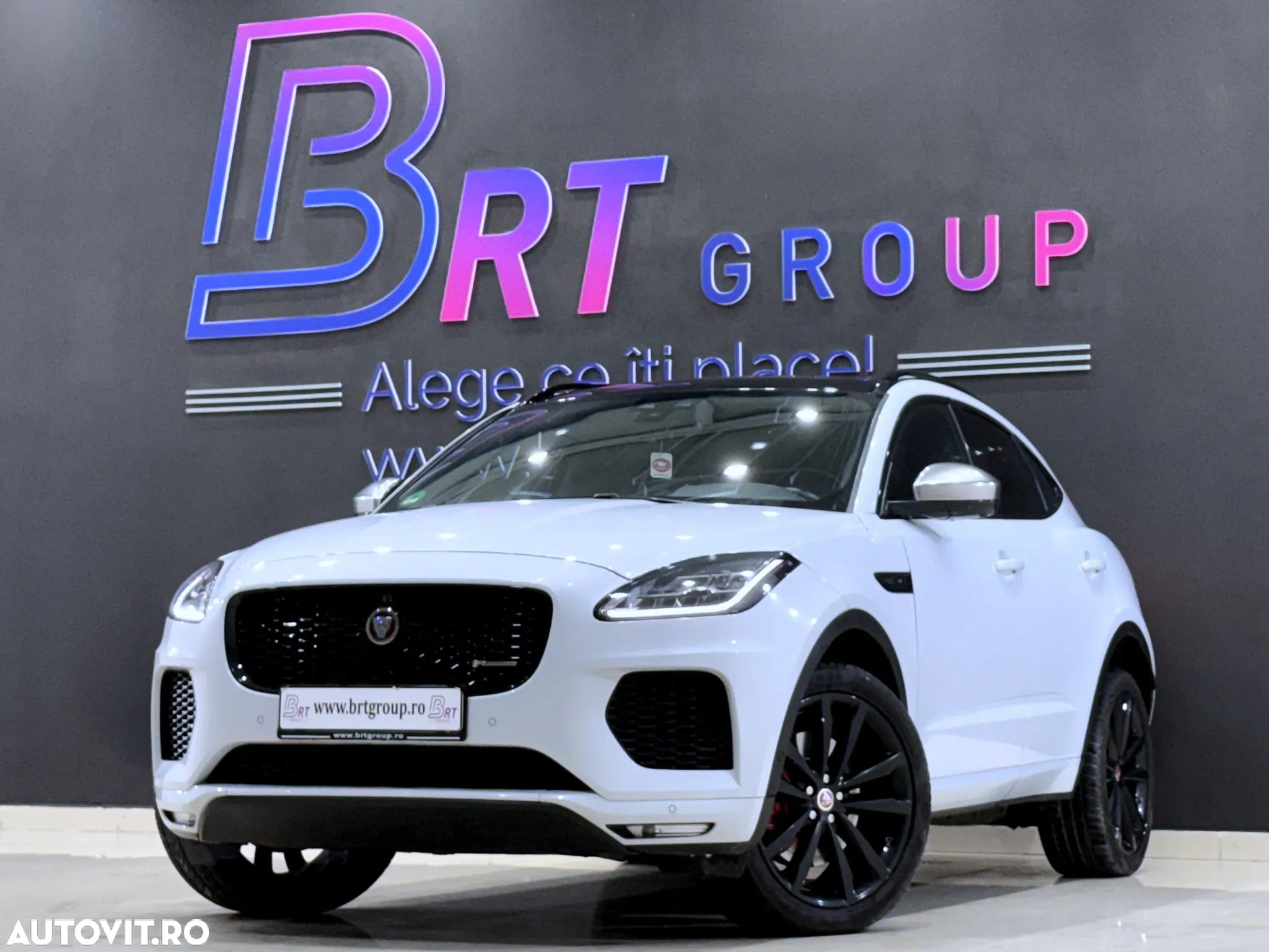 Jaguar E-Pace D240 AWD R-Dynamic SE - 1