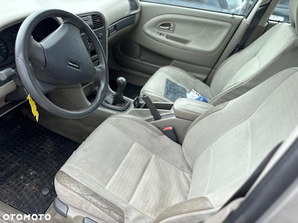 Drzwi przednie Volvo V40 kombi 2004 poj. 1.8 - 4