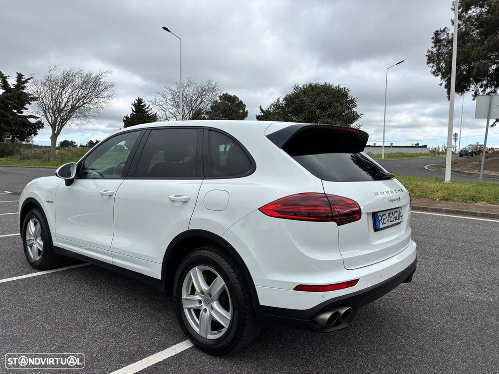Porsche Cayenne S Tiptronic S - 32
