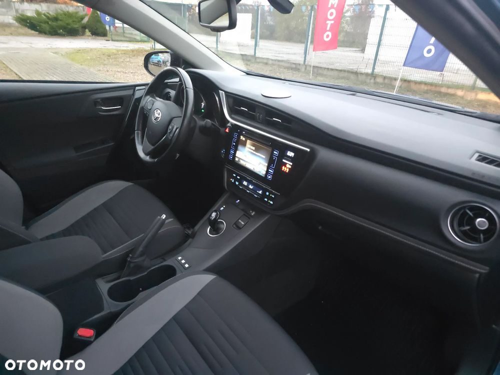 Toyota Auris Hybrid 135 Comfort - 15
