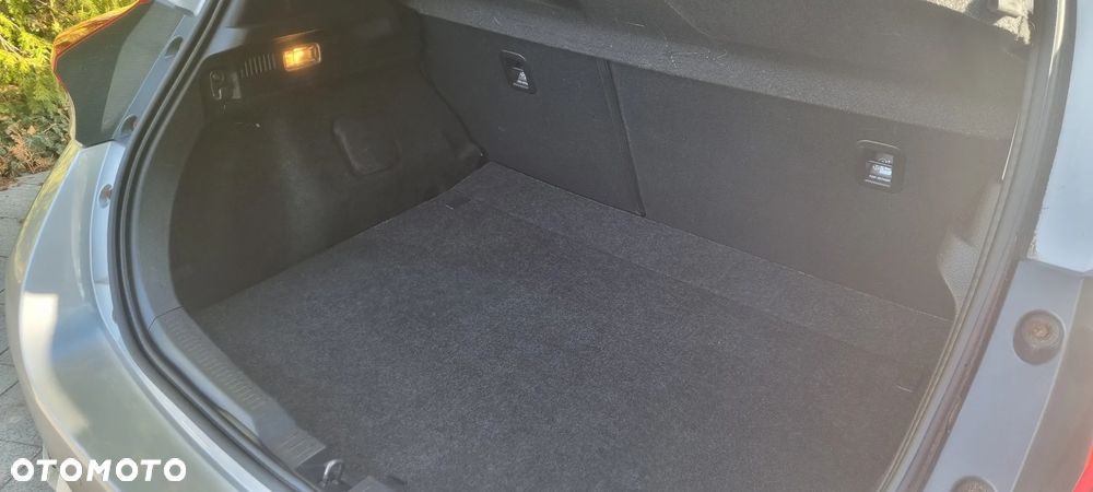 Toyota Auris 1.6 Classic Plus - 12