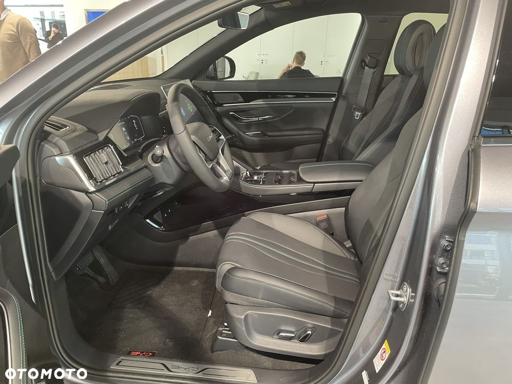 BYD Seal U - 10