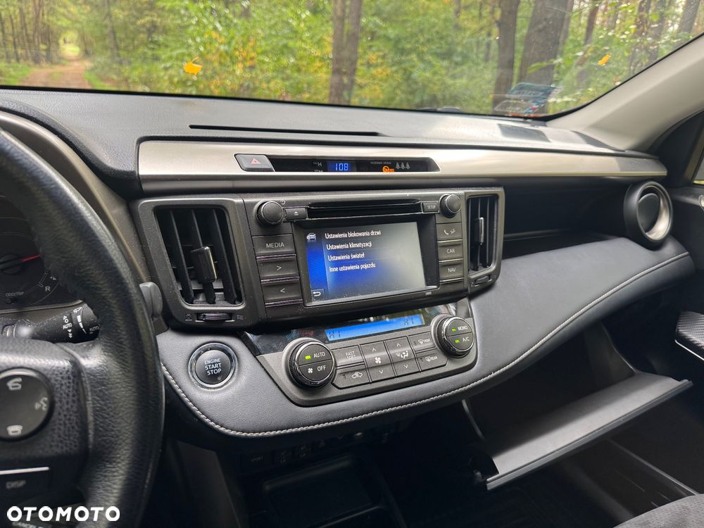 Toyota RAV4 - 15
