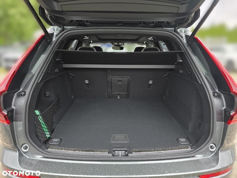 Volvo XC 60 - 4