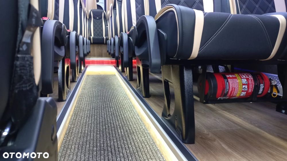 Mercedes-Benz Sprinter Eurobus - 9