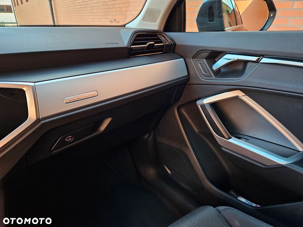 Audi Q3 40 TDI Quattro S Line S tronic - 12