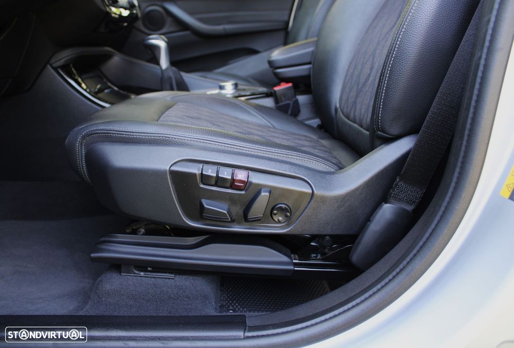 BMW X1 25 e xDrive Line Sport - 18