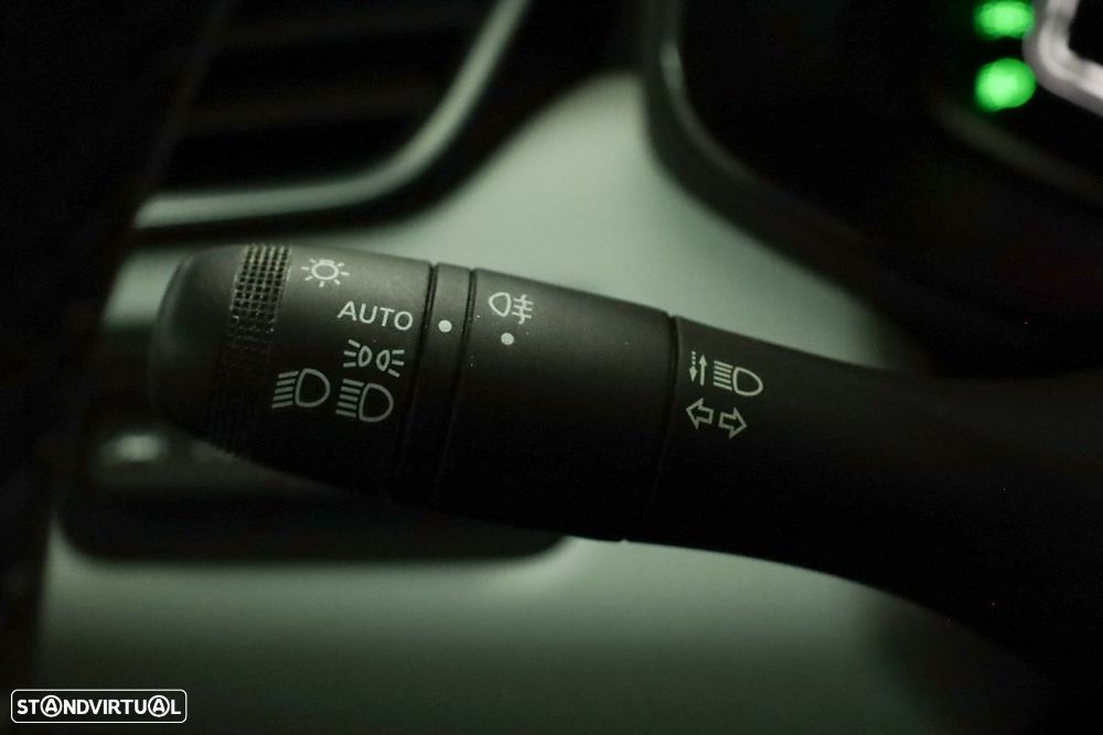 Renault Clio 1.0 TCe Techno Bi-Fuel - 15