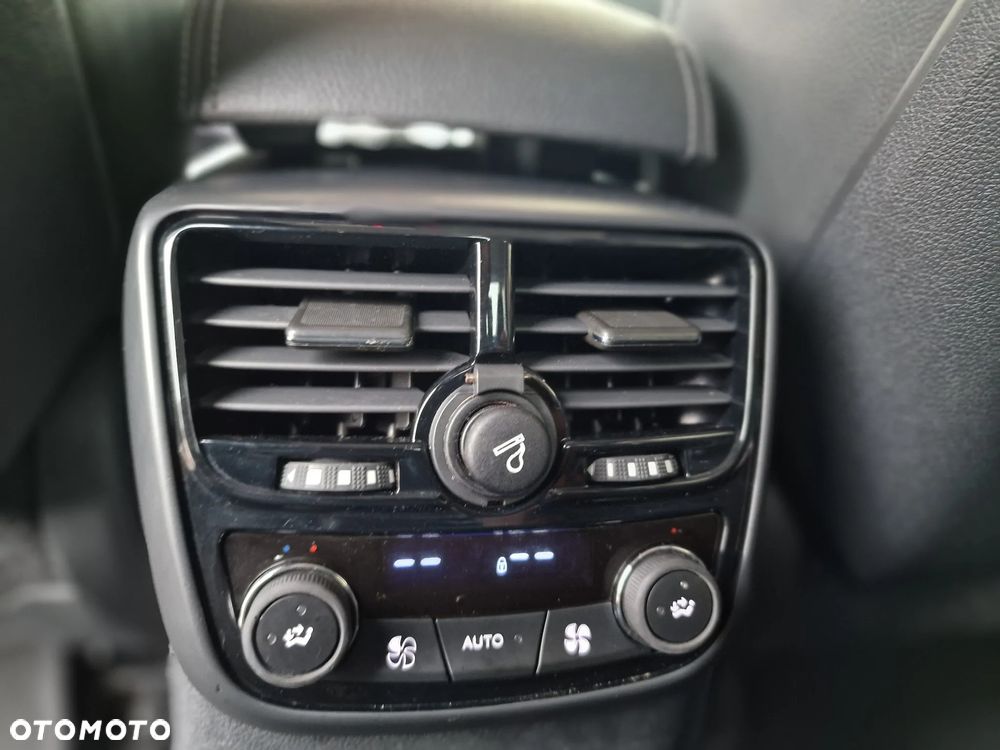 Peugeot 508 1.6 e-THP Allure S&S - 31